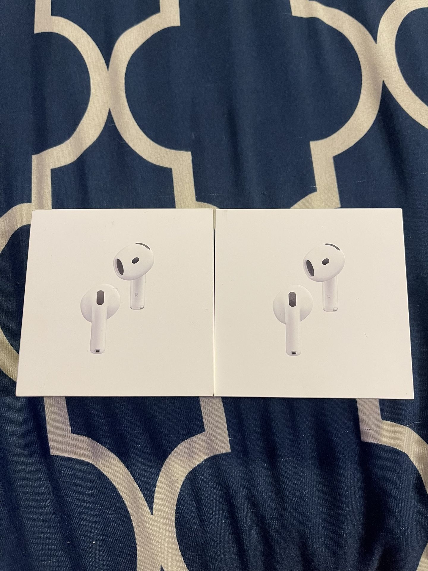 Air Pods 4