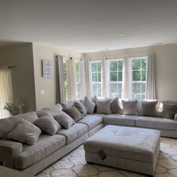 Modular Large L Shape Sectional, Couch Living Room Set / Brand New / By Ashley 