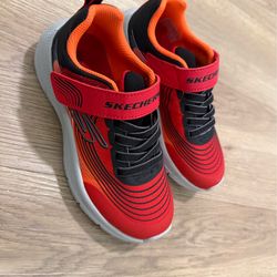 kids sketchers 13.5