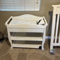 Changing Table For Baby 