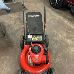 Troy built Lawnmower 