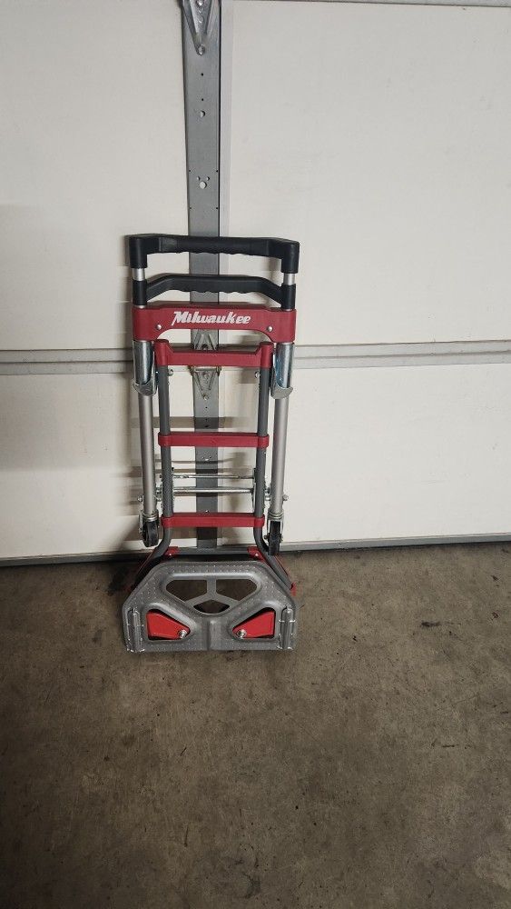 Milwaukee Folding Dolly/ Cart