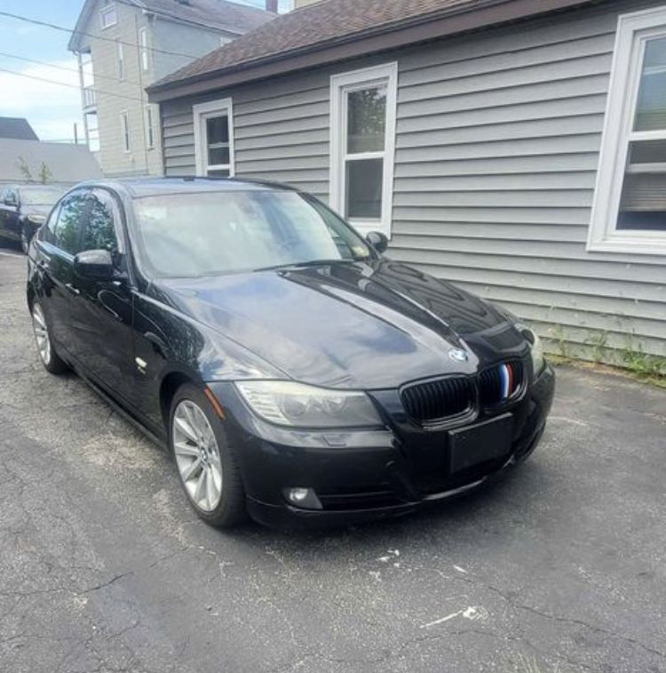 2011 BMW 3 Series