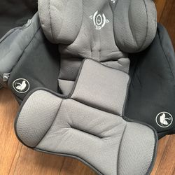 Uppa Baby Car Seat Messa Fabric 