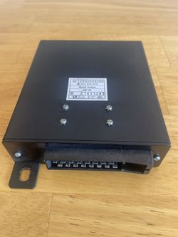 Mercedes R129 Amplifier