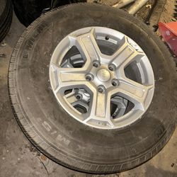 Michelin New $900 All 5 