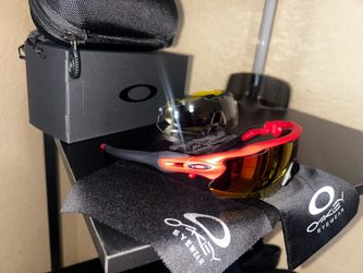 Oakley radar