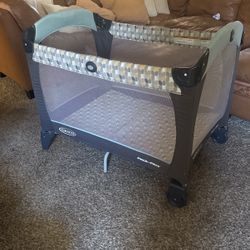 Graco Pack N Play 