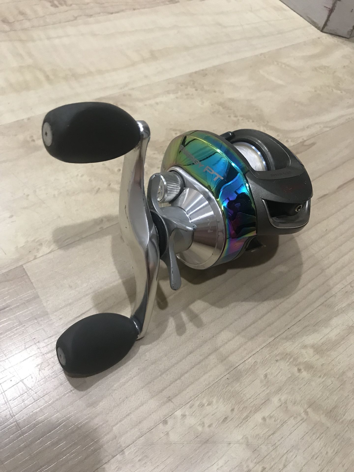 Fishing reel for Sale in San Diego, CA - OfferUp