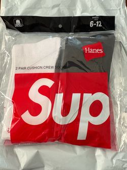 Supreme x Hanes Cushion Crew Socks 2-Pack
