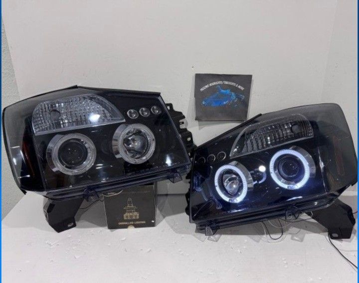 Nissan Titan 2004-2015 Headlights 