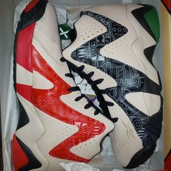 Reebok Kamikaze II Astro Boy x Bait Basketball Shoes Red/Green Mens Size 13 NIB 