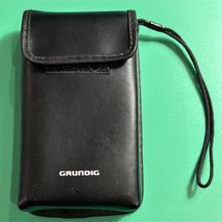 Vintage AM/FM/Shortwave Transistor Radio-Grundig Mini 200 World Radio With Case