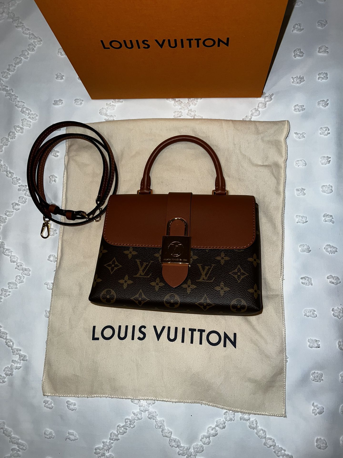 Louis Vuitton Monogram Fascination LockIt Bouclette for Sale in Irvine, CA  - OfferUp