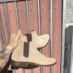 Men’s Suede Chelsea Boots Never Worn 