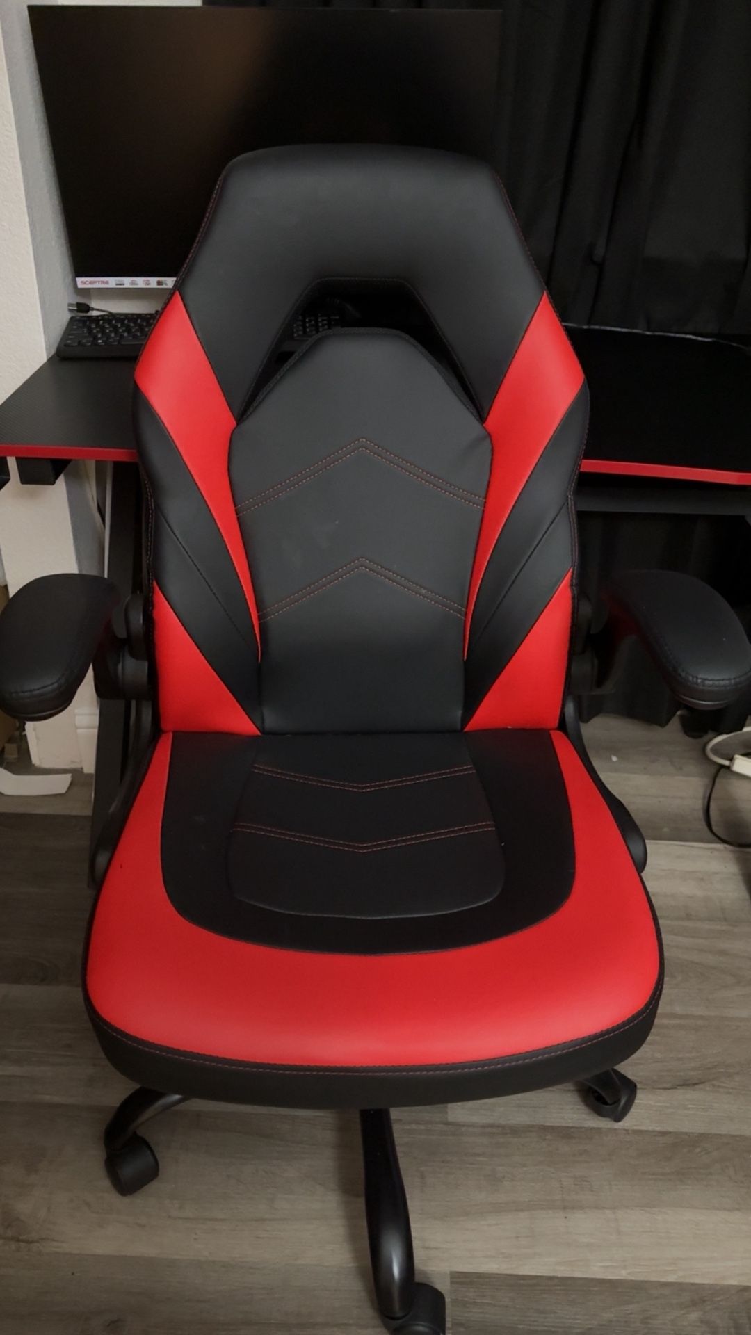 Red & Black Gaming Chair