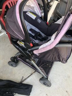 Graco snugride 30 car seat and stroller combo