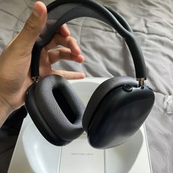 Apple AirPods Max