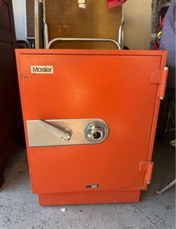 Mid-century Mosler commercial safe (Model 13, BP-280 rated)