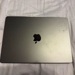 MacBook Pro 14" Laptop - Apple M1 Pro chip - 16GB Memory - 1TB SSD - Space Gray