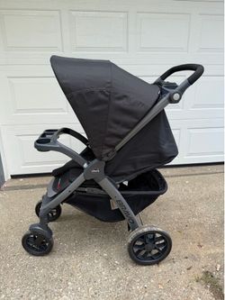 Chicco Bravo Quick-Fold Stroller (Black) – Brand New Condition!