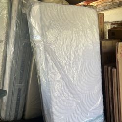 Twin Memory Foam Mattress ONLY