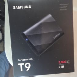 Samsung T9 Portable SSD  2TB