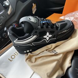 Brand new Louis Vuitton skaters size 12