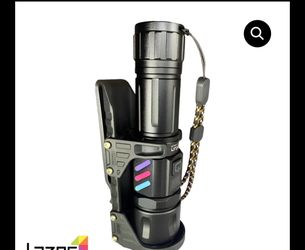 Rechargeable flashlight digital