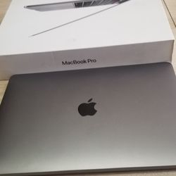 2022 Macbook Pro 1tb ssd