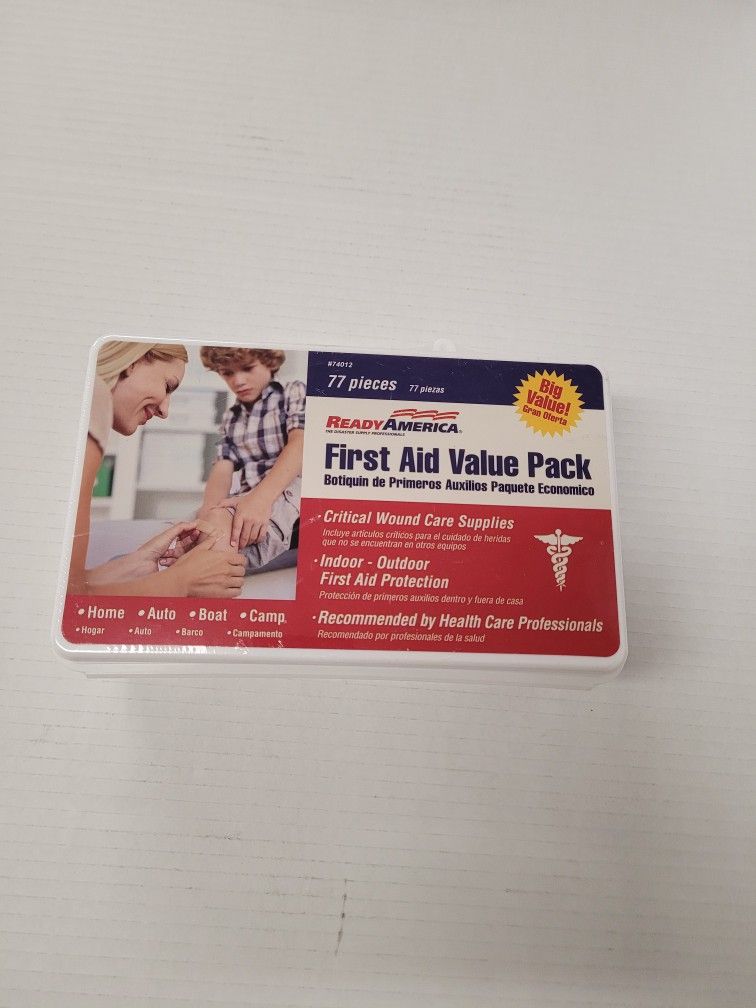 Ready America 77-pc First Aid Kit (Sealed)