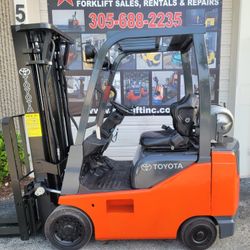 Toyota Forklift 