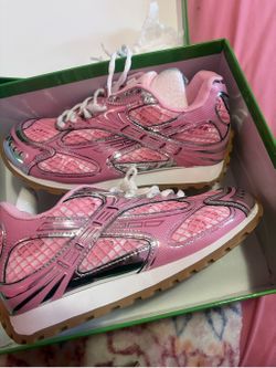 Pink bottega veneta