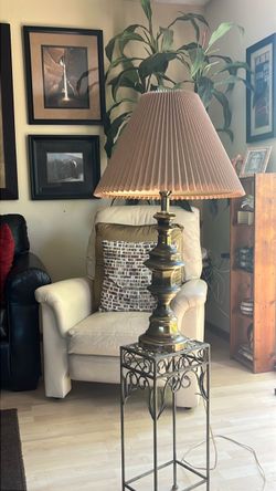 Mid Century Hollywood Brass Lamps(2)