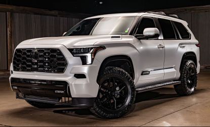 TOYOTA SEQUOIA 2” SST LIFT + 20” FUEL FC854 FLUX WHEELS & NITTO TIRES
