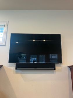 Samsung TV 57” & Rotating Mount