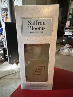 Saffron Bloom Reed Infuser 