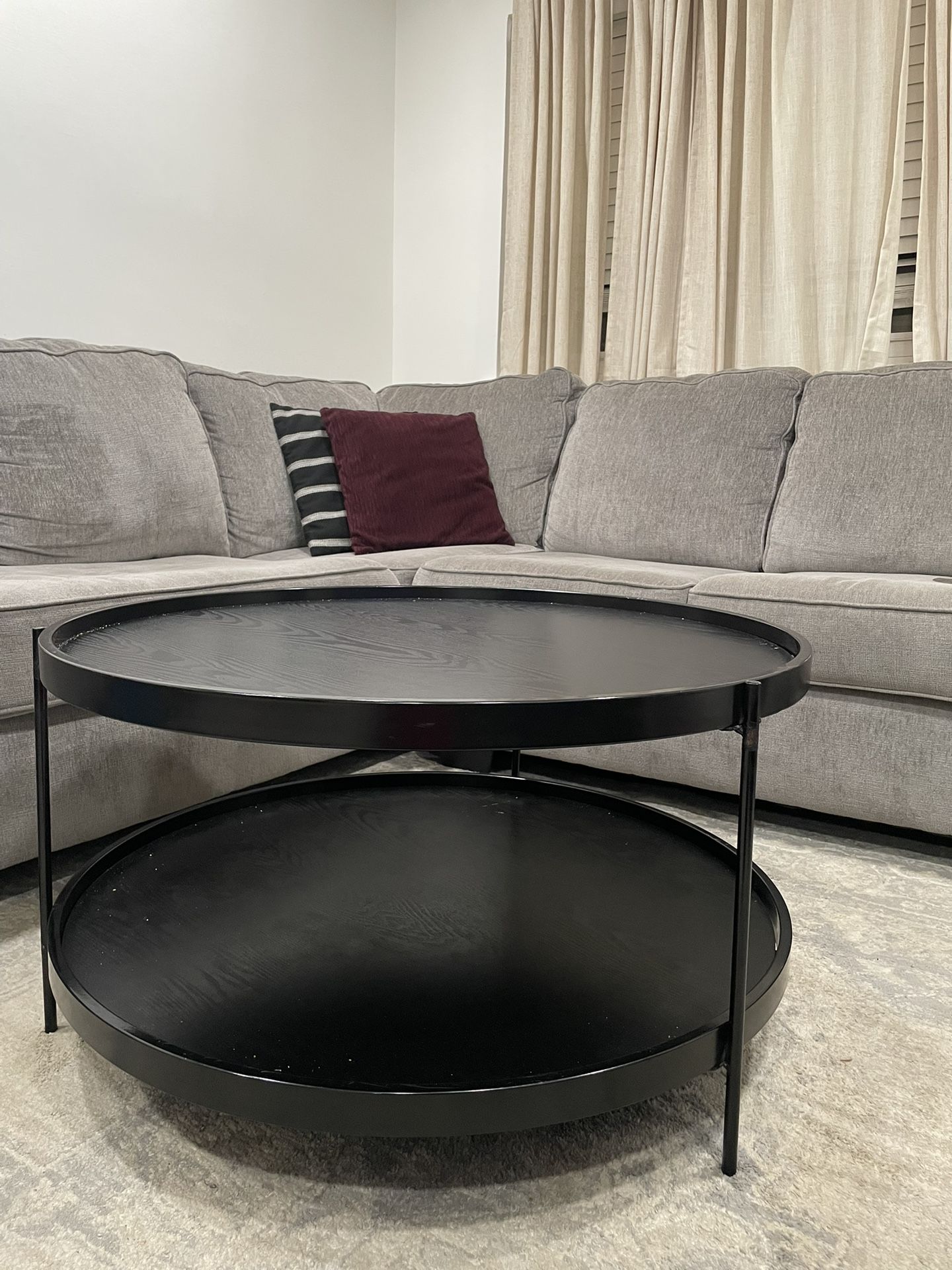 Black Round Coffee table