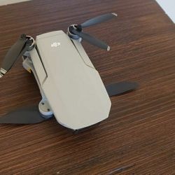 DJI Mavic Mini Drone Combo Pack 