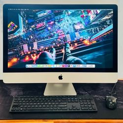  iMac 27” 5K Retina 2017 4.2Ghz QuadCore i7 32GB RAM 500GB SSD Radeon Pro 575 4GB VRAM