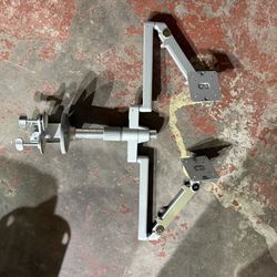 Humanscale Dual Monitor Arms