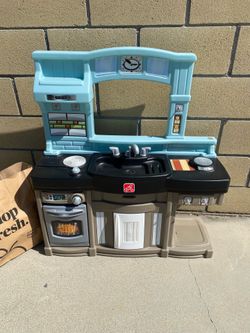 Step2 Play Kitchen with Accessories