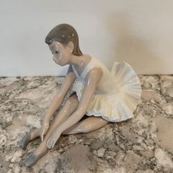 NAO By Lladro Porcelain Slipper Ballet Ballerina
