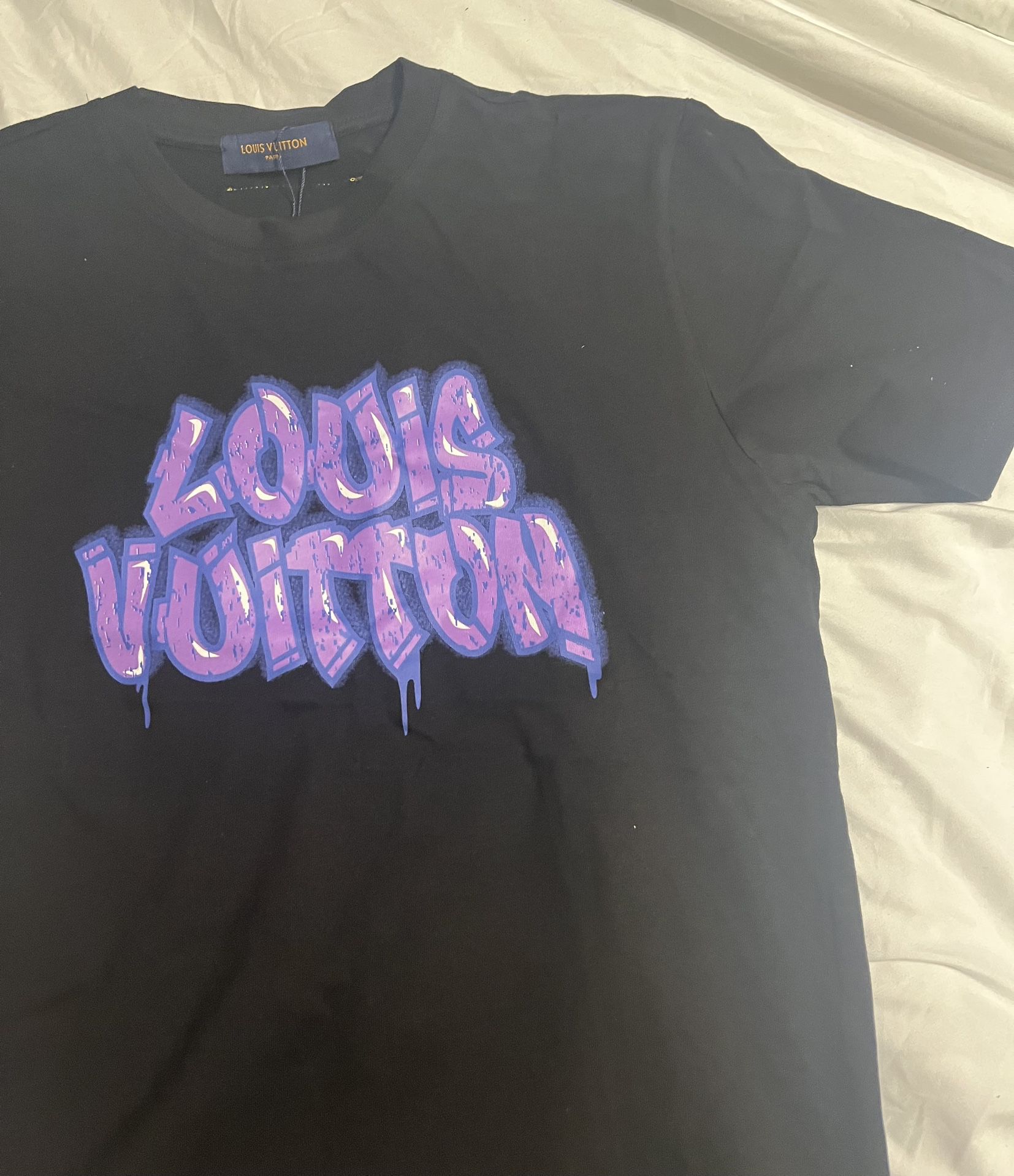 LOUIS VUITTON 2018 Monogram Toweling T Shirt Men’s Large for Sale in  Brookline, MA - OfferUp