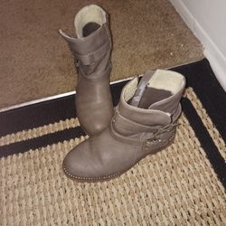 Leather Gray Gem Boots Size 6