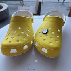 Crocs X Snapchat size 11 NEW
