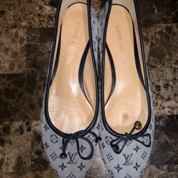 LV Flats 