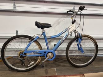 Womens Avalon 7-Speed, 26” wheels Bike