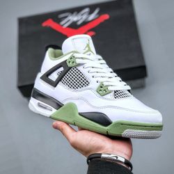 Jordan 4 Seafoam 34