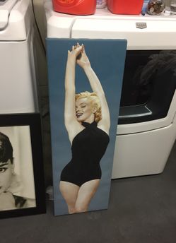 Marilyn Monroe sign wall art